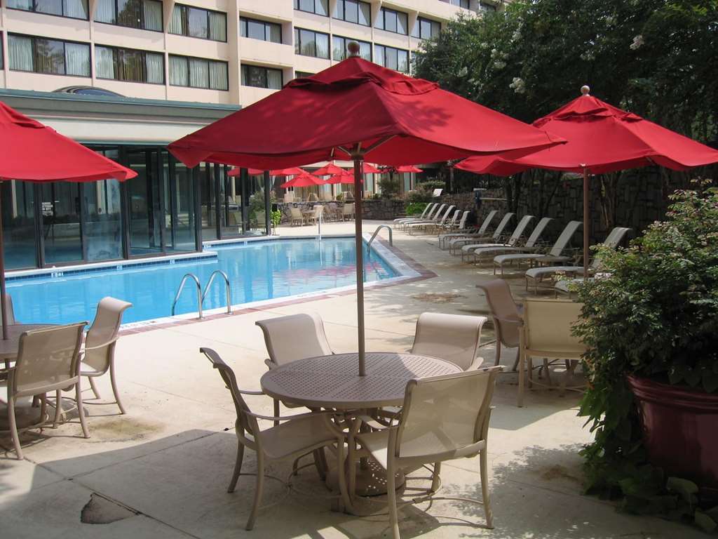 Doubletree By Hilton Atlanta Windy Hill Ballpark Smyrna Facilities photo